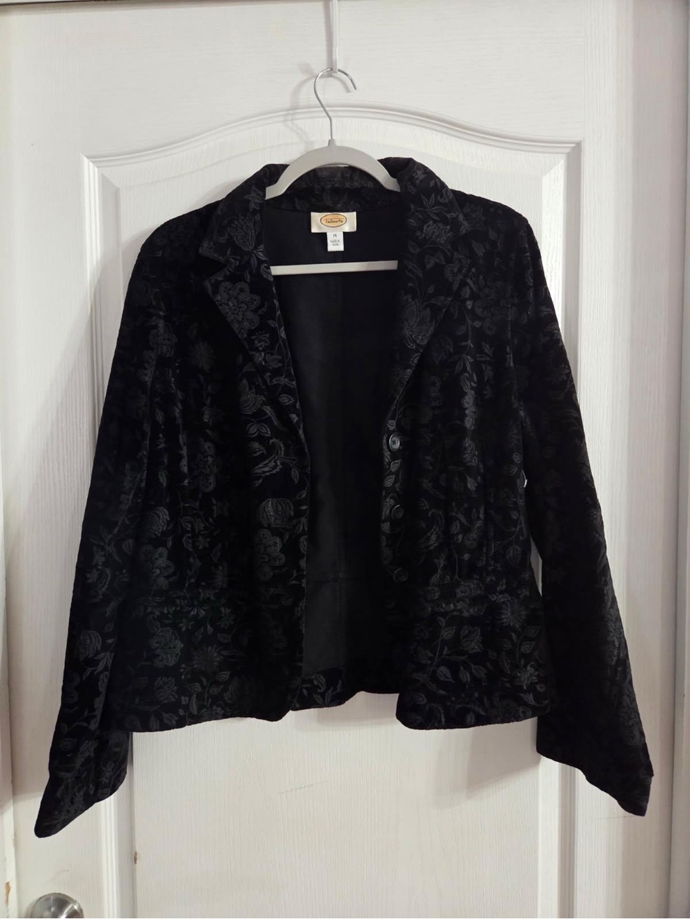 Talbots Women’s Black Velvet Velour Floral Jacket Sz 14. JY-90